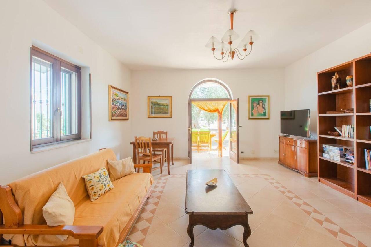 Villa Degli Ulivi เชจลีเมสซาปิกา ภายนอก รูปภาพ