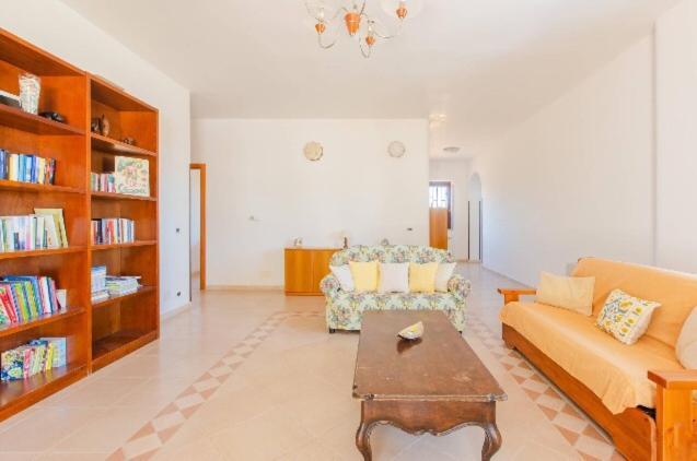 Villa Degli Ulivi เชจลีเมสซาปิกา ภายนอก รูปภาพ